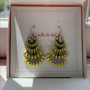 Stella and Dot yellow earring
